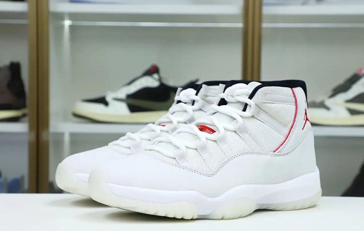 XI RETRO PLATINUM 11 JORDAN TINT AIR 0424